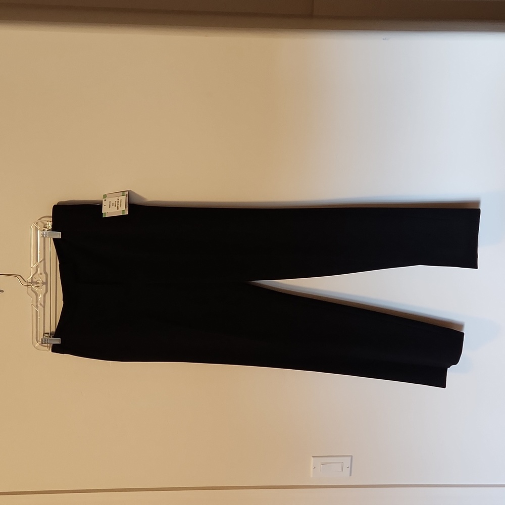 Kasper black slacks size 8, NWT